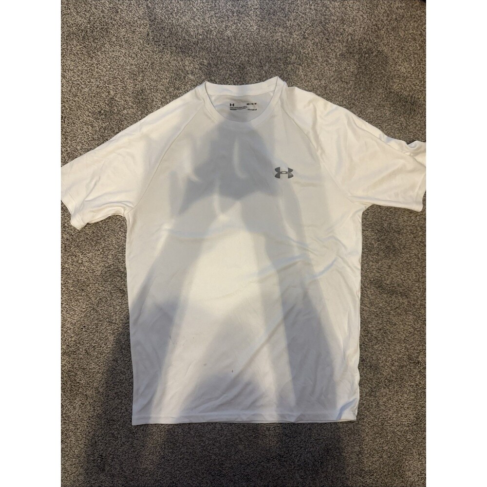 White Under Armour Loose Fit Tshirt
